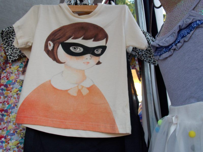 Ropa, mercadillo Dalias